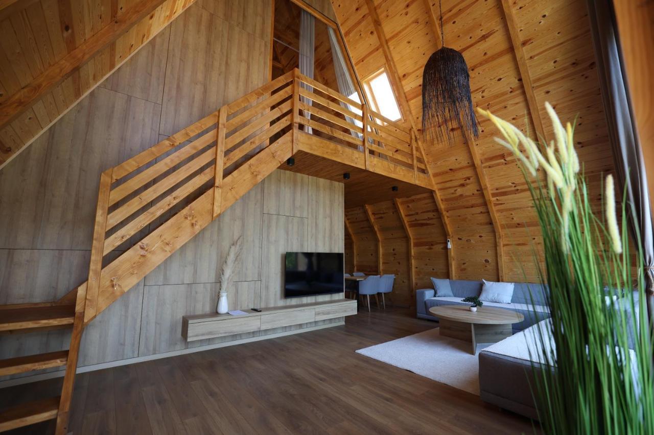 Freskia Resort Урошевац Экстерьер фото